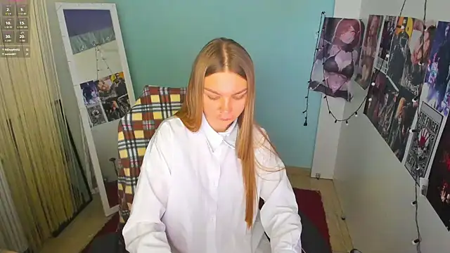 Snapshot of Molly_sweetie chatting on March 4, 2025, 10:13 am Molly sweetie online show from March 4, 2025, 10:13 am