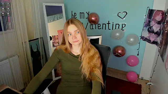 Snapshot of Molly_sweetie chatting on February 18, 2025, 6:59 am Molly sweetie online show from February 18, 2025, 6:59 am