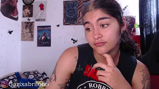 Snapshot of abril666 chatting on January 13, 2025, 6:38 pm abril666 online show from January 13, 2025, 6:38 pm