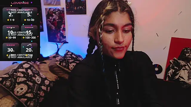 Snapshot of abril666 chatting on March 19, 2025, 10:53 pm abril666 online show from March 19, 2025, 10:53 pm