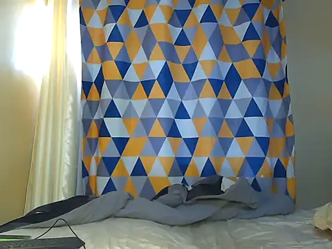 Snapshot of Mila_Melanie chatting on September 19, 2025, 6:39 am Mila Melanie online show from September 19, 2025, 6:39 am