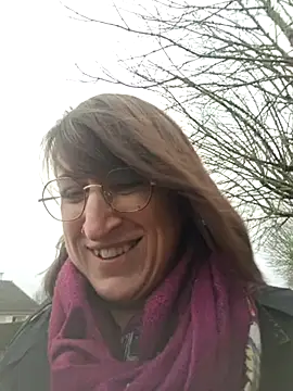 minierose online show from February 4, 2025, 10:32 am