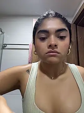 GiselOrtiz online show from November 29, 2025, 10:48 am