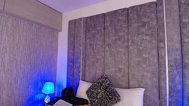 GiselOrtiz online show from February 10, 2026, 11:09 am