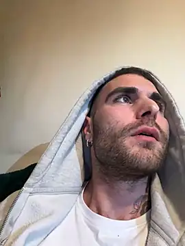 Snapshot of itsmehoneyhm chatting on December 11, 2024, 9:01 pm itsmehoneyhm online show from December 11, 2024, 9:01 pm