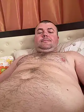 bigdickdino23 online show from June 3, 2026, 5:19 am