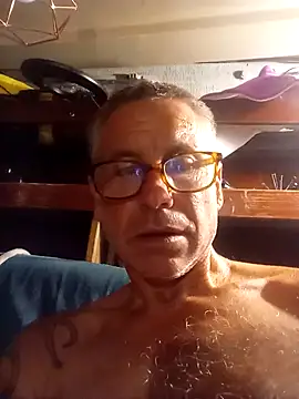 Snapshot of Pcsammy73 chatting on September 14, 2025, 5:52 am Pcsammy73 online show from September 14, 2025, 5:52 am