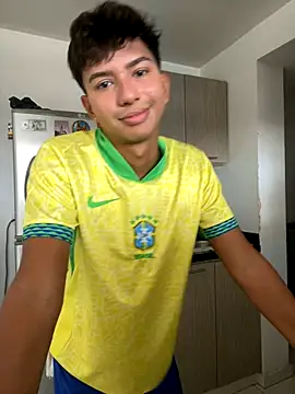 Snapshot of Leonarrrd_01 chatting on October 3, 2025, 4:52 pm Leonarrrd 01 online show from October 3, 2025, 4:52 pm