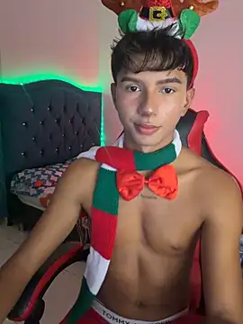 Leonarrrd 01 online show from December 23, 2025, 1:38 am