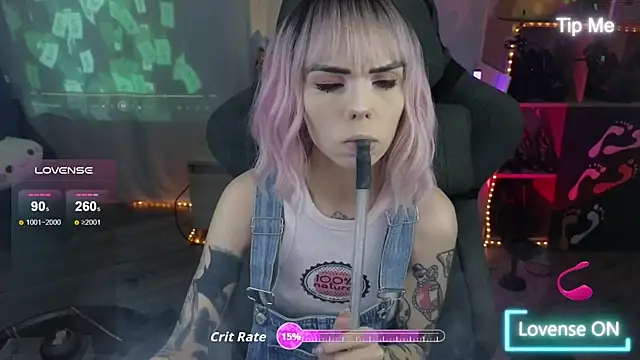 Kerry Kirk online show from November 26, 2025, 8:20 pm