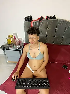 Antonella Cruz02 online show from May 14, 2026, 4:09 am