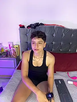Antonella Cruz02 online show from May 21, 2026, 3:15 am