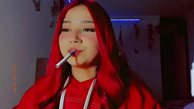 madisonx17 online show from September 24, 2025, 8:48 pm