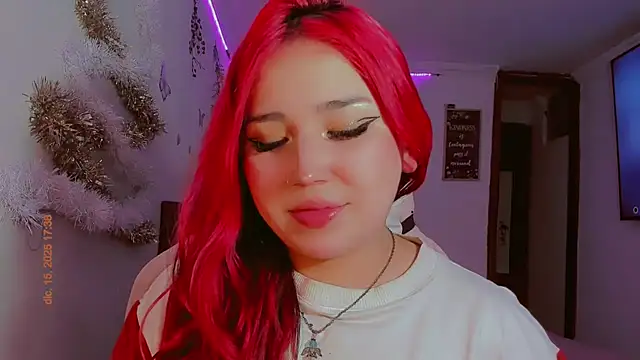 madisonx17 online show from December 15, 2025, 10:37 pm