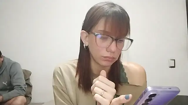 Luna-e-Franco1 online show from March 15, 2026, 1:12 am