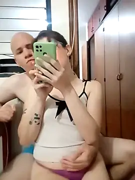 Snapshot of Luna-e-Franco1 chatting on February 28, 2025, 3:15 am Luna-e-Franco1 online show from February 28, 2025, 3:15 am