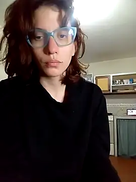 Snapshot of Luna-e-Franco1 chatting on February 19, 2025, 3:17 am Luna-e-Franco1 online show from February 19, 2025, 3:17 am