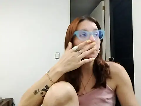 Snapshot of Luna-e-Franco1 chatting on October 19, 2025, 1:30 am Luna-e-Franco1 online show from October 19, 2025, 1:30 am