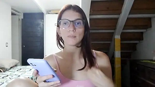 Snapshot of Luna-e-Franco1 chatting on November 27, 2025, 12:00 am Luna-e-Franco1 online show from November 27, 2025, 12:00 am