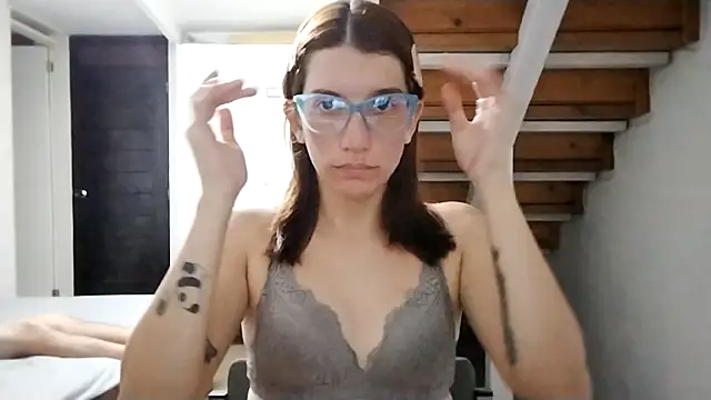 Snapshot of Luna-e-Franco1 chatting on September 25, 2025, 11:44 pm Luna-e-Franco1 online show from September 25, 2025, 11:44 pm