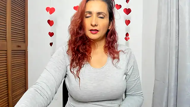 xulay11 online show from December 23, 2024, 4:44 am