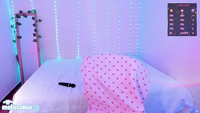 Snapshot of Anastasia1213 chatting on September 26, 2025, 11:44 pm Anastasia1213 online show from September 26, 2025, 11:44 pm