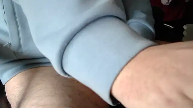 Snapshot of IrishCock30 chatting on February 19, 2026, 10:34 am IrishCock30 online show from February 19, 2026, 10:34 am