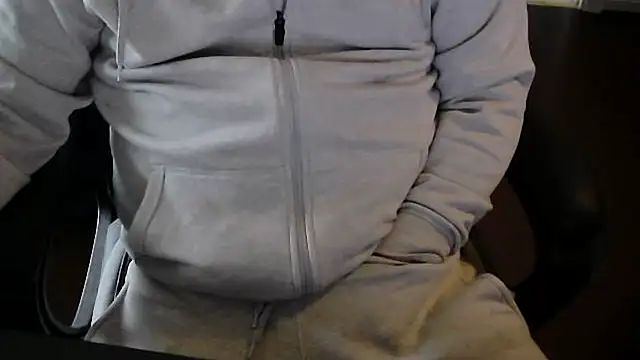 Snapshot of IrishCock30 chatting on December 1, 2025, 10:05 am IrishCock30 online show from December 1, 2025, 10:05 am