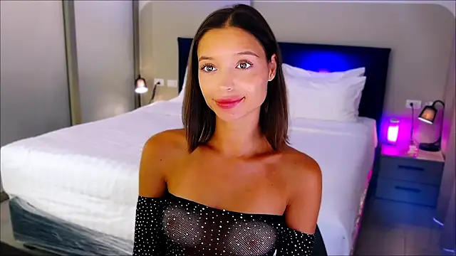 wow Mia online show from February 21, 2025, 5:13 am