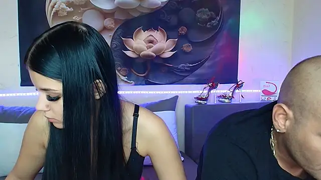 Snapshot of xDeepInLovexx chatting on October 6, 2025, 12:06 pm xDeepInLovexx online show from October 6, 2025, 12:06 pm