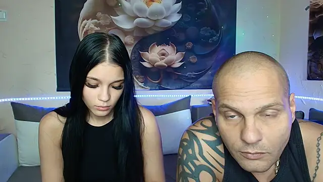 Snapshot of xDeepInLovexx chatting on October 16, 2025, 3:09 pm xDeepInLovexx online show from October 16, 2025, 3:09 pm