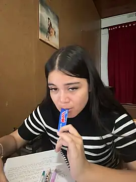 CamilaSofiia online show from April 11, 2026, 2:19 am