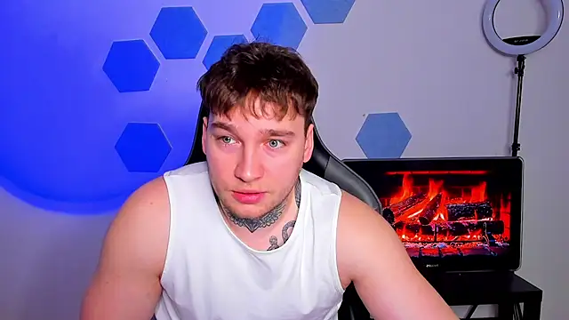 Snapshot of Chris_Tyson chatting on February 25, 2026, 7:30 am Chris Tyson online show from February 25, 2026, 7:30 am