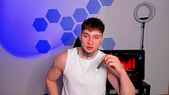 Snapshot of Chris_Tyson chatting on February 20, 2026, 7:10 am Chris Tyson online show from February 20, 2026, 7:10 am