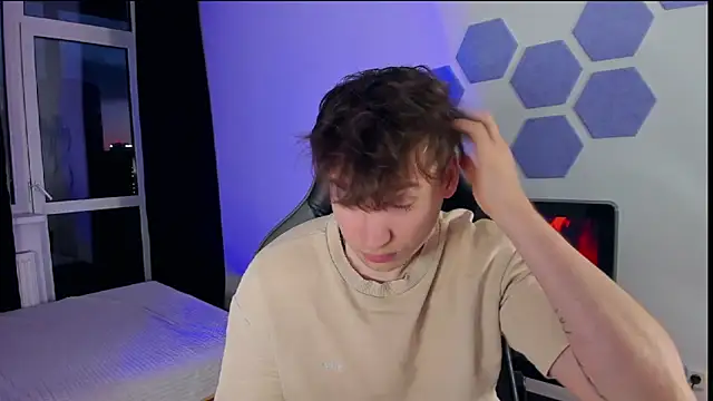 Snapshot of Chris_Tyson chatting on March 23, 2025, 1:20 am Chris Tyson online show from March 23, 2025, 1:20 am