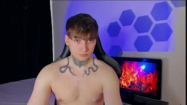 Snapshot of Chris_Tyson chatting on March 22, 2025, 5:39 am Chris Tyson online show from March 22, 2025, 5:39 am