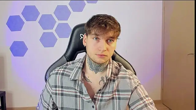 Snapshot of Chris_Tyson chatting on February 3, 2025, 12:47 pm Chris Tyson online show from February 3, 2025, 12:47 pm