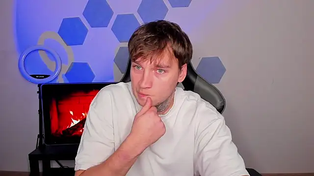 Snapshot of Chris_Tyson chatting on October 25, 2025, 10:10 pm Chris Tyson online show from October 25, 2025, 10:10 pm