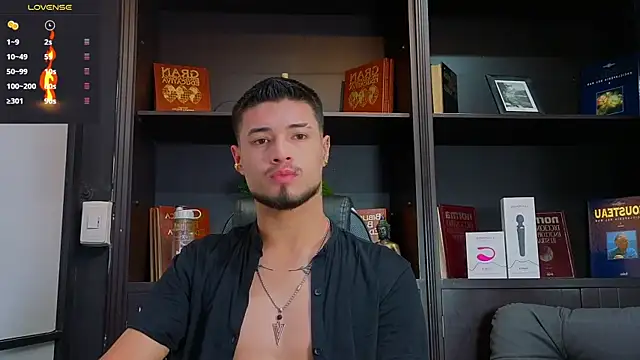 Snapshot of EdwardRoss_ chatting on September 22, 2025, 9:10 pm EdwardRoss  online show from September 22, 2025, 9:10 pm