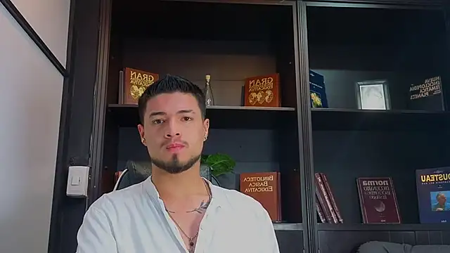 Snapshot of EdwardRoss_ chatting on September 29, 2025, 8:14 pm EdwardRoss  online show from September 29, 2025, 8:14 pm