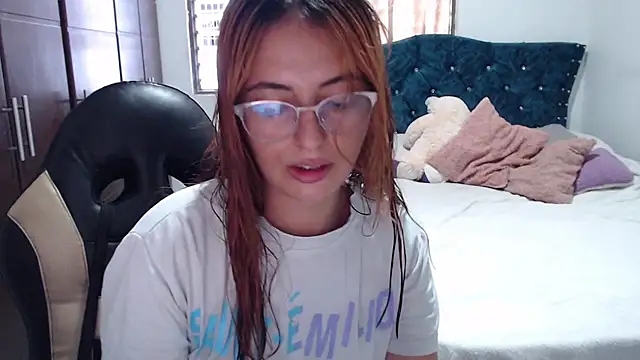 Kate lorens9 online show from November 26, 2025, 9:26 pm