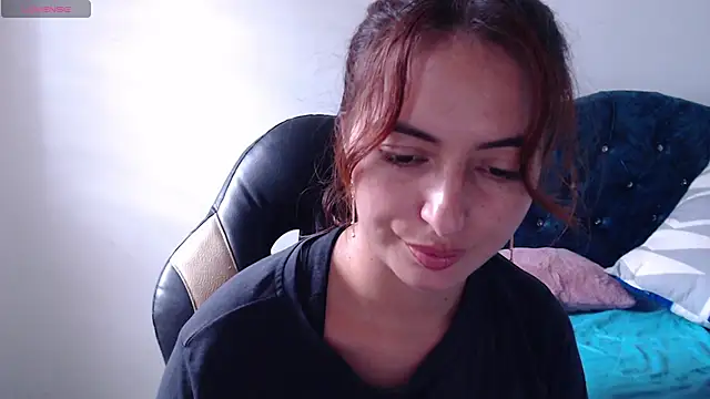 Kate lorens9 online show from January 28, 2025, 1:49 pm