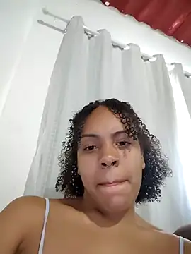 Snapshot of Julia_Pretinha chatting on September 22, 2025, 1:17 pm Julia Pretinha online show from September 22, 2025, 1:17 pm