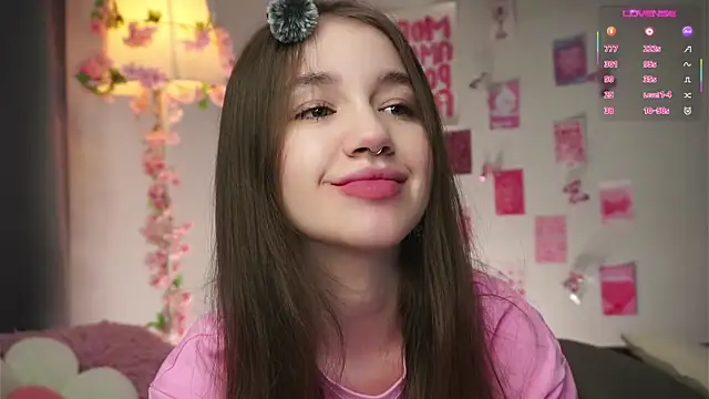 AmiLewis online show from February 14, 2026, 1:06 am