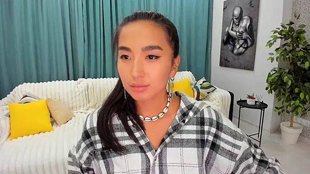 Snapshot of worldofkim chatting on January 15, 2025, 3:50 pm worldofkim online show from January 15, 2025, 3:50 pm