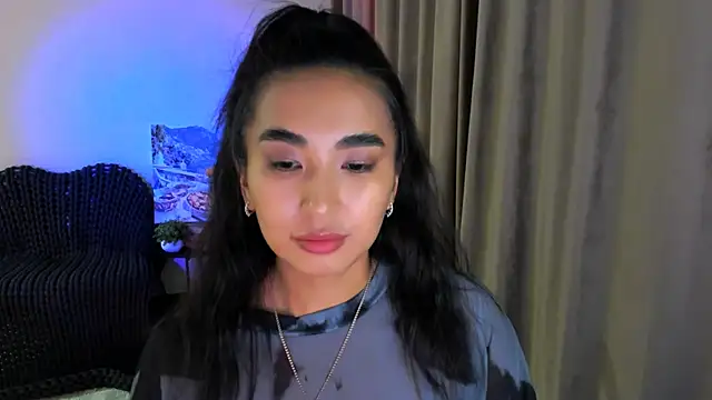 Snapshot of worldofkim chatting on March 21, 2025, 7:46 pm worldofkim online show from March 21, 2025, 7:46 pm