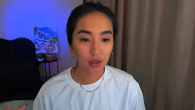 Snapshot of worldofkim chatting on March 14, 2025, 4:21 am worldofkim online show from March 14, 2025, 4:21 am