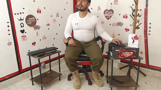 KalethBigDick online show from February 27, 2025, 11:39 am