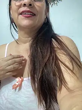 brendasexywet online show from November 1, 2025, 2:40 am