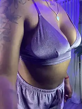 Snapshot of haiiley_more chatting on February 8, 2025, 2:47 am haiiley more online show from February 8, 2025, 2:47 am